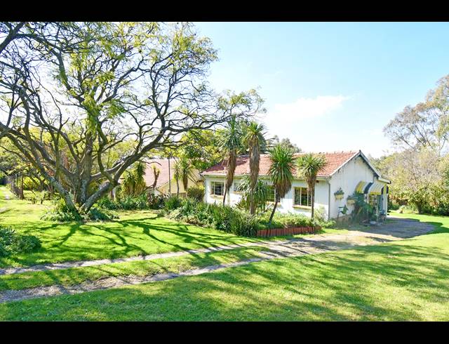 5 BEDROOM HOUSE FOR SALE IN BELLAIRS PARK